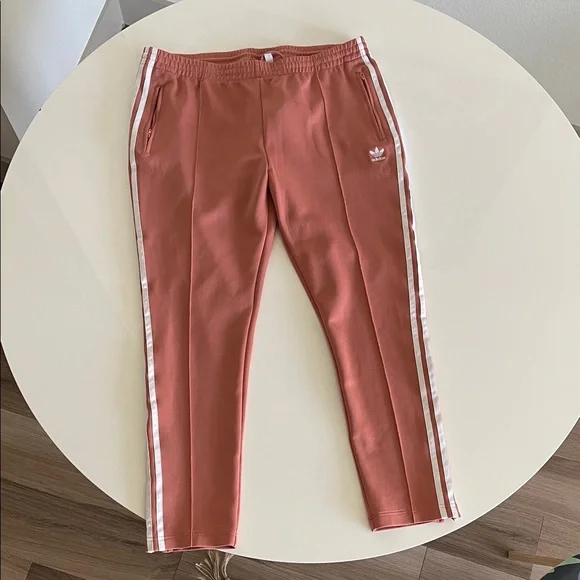 Adidas Women's Coral Joggers with White Stripes - Picture 4 of 9